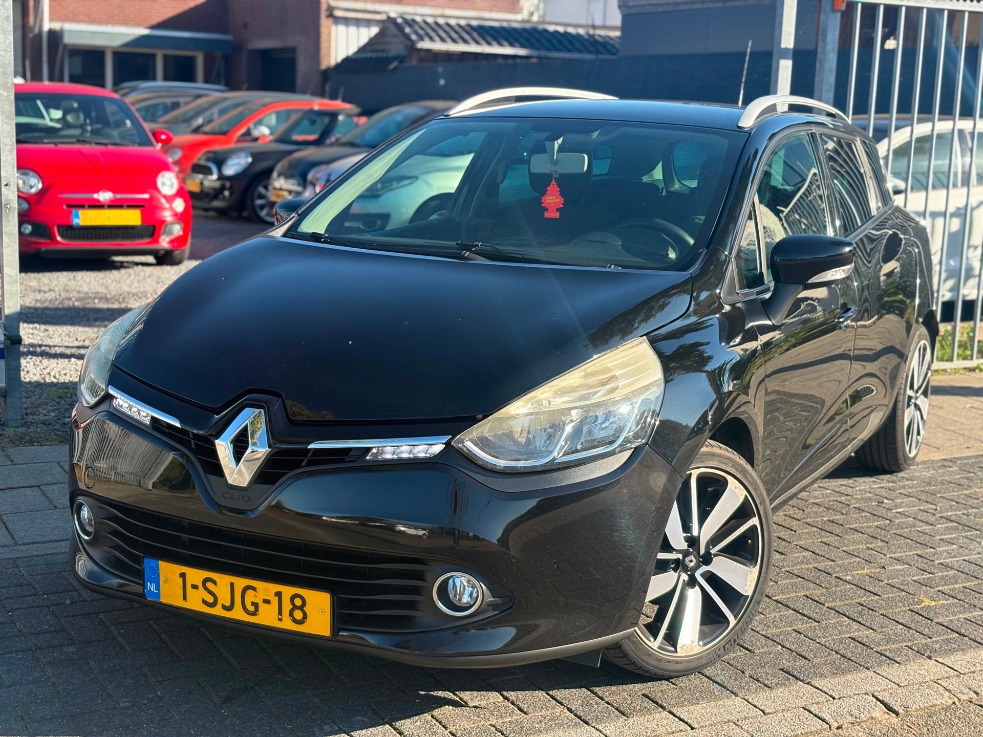 Renault Clio Estate 0.9 TCe Expression | Navigatie | 17” L, Auto's, Voorwielaandrijving, Stof, Zwart, Zwart