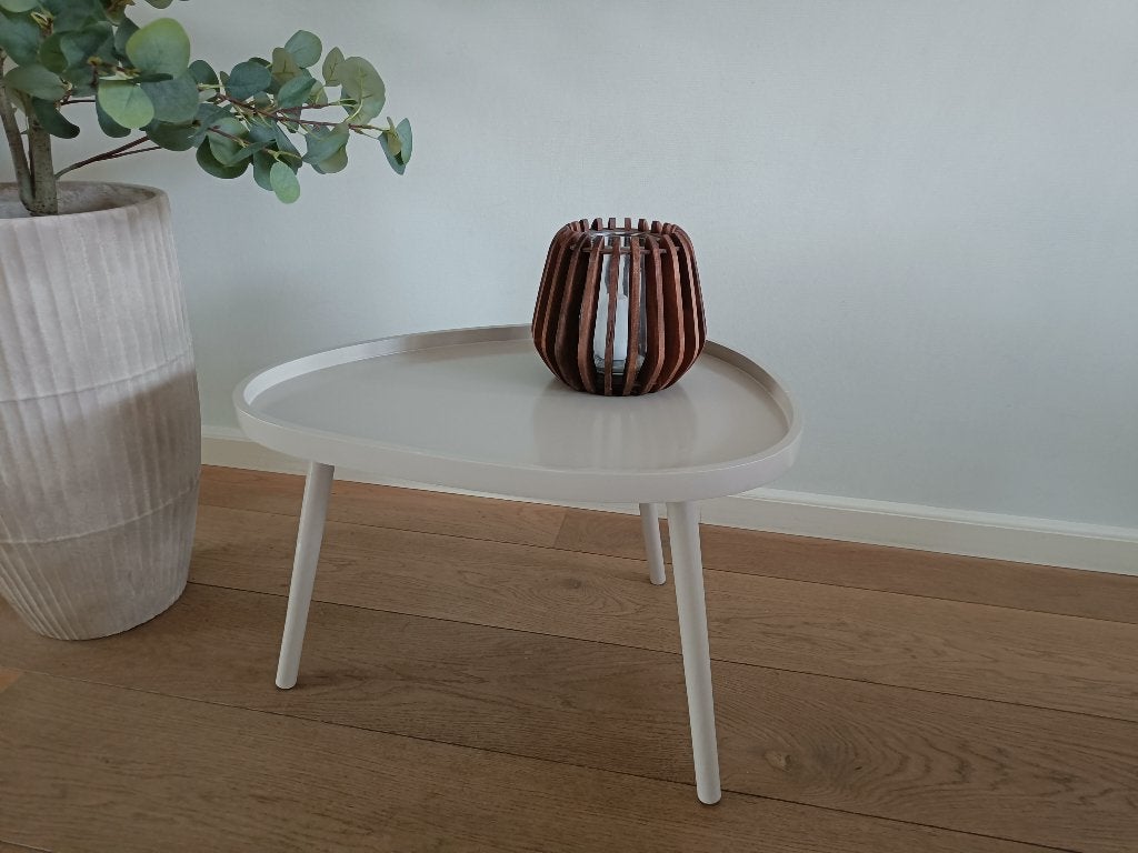 Nieuw en ongebruikte organische bijzet tafel licht grijs, Ophalen, Rond, Nieuw, 55 tot 75 cm