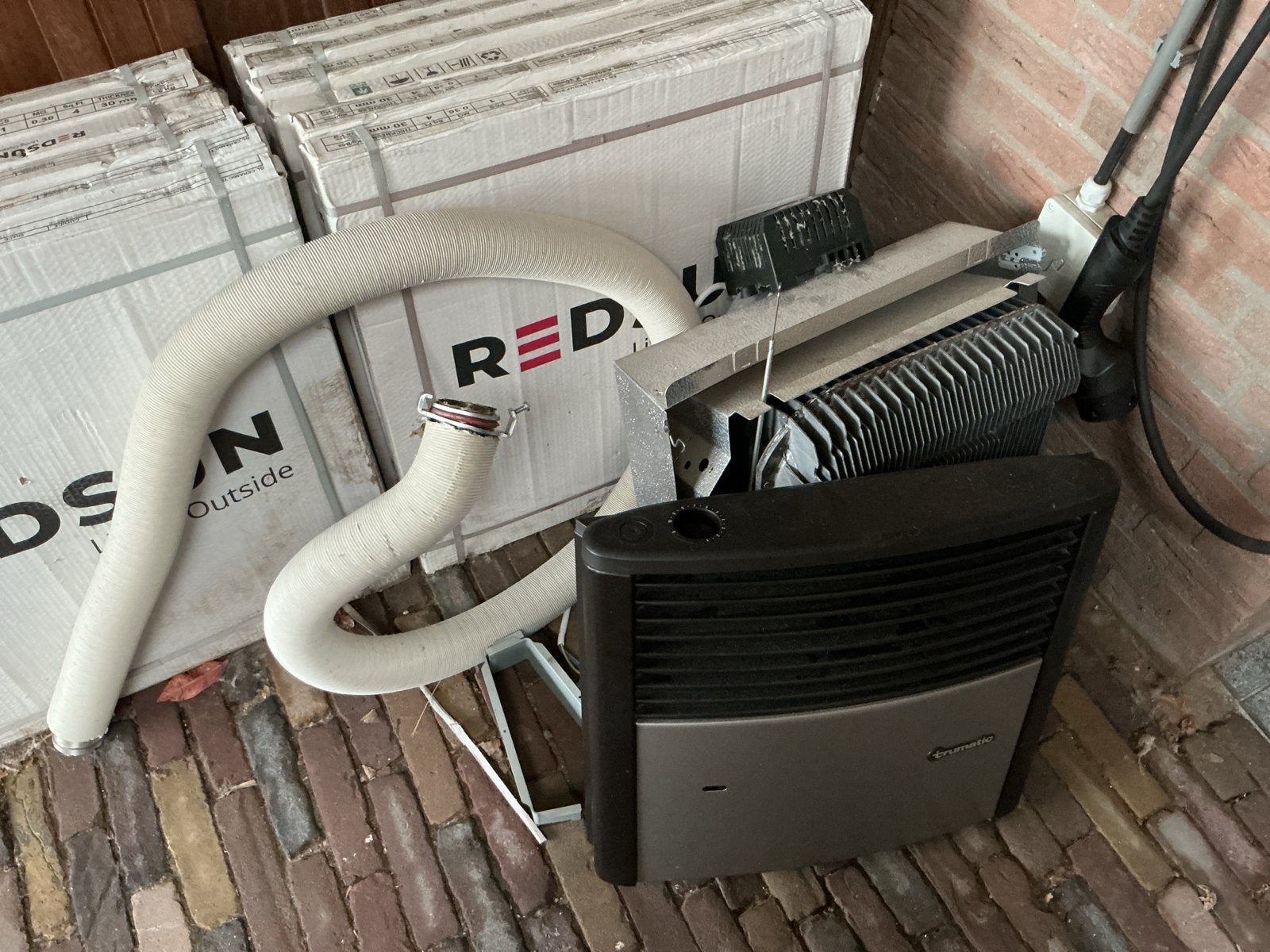 Truma S3002P caravankachel met ventilator en toebehoren, Ophalen, Gebruikt