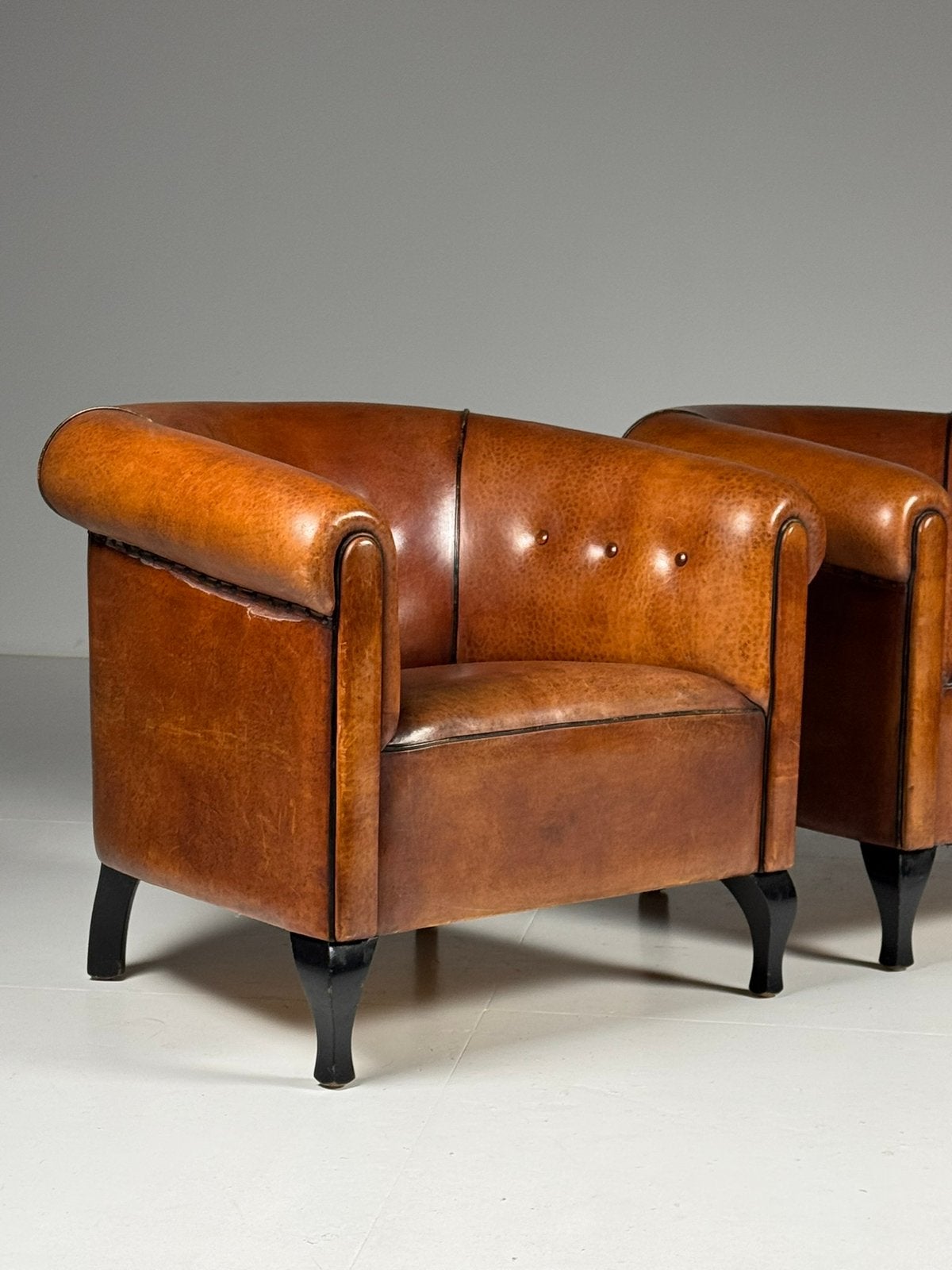 Set van 2 clubfauteuils schapenleer, Ophalen of Verzenden