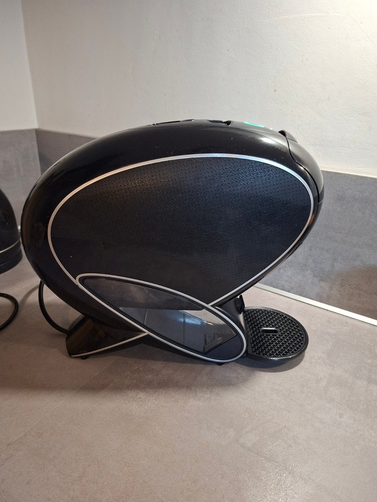 Krups Nescafé  Neo Dolce Gusto Latte, Witgoed en Apparatuur, Koffiezetapparaten, Ophalen, Koffiemachine, Zo goed als nieuw, 1 kopje