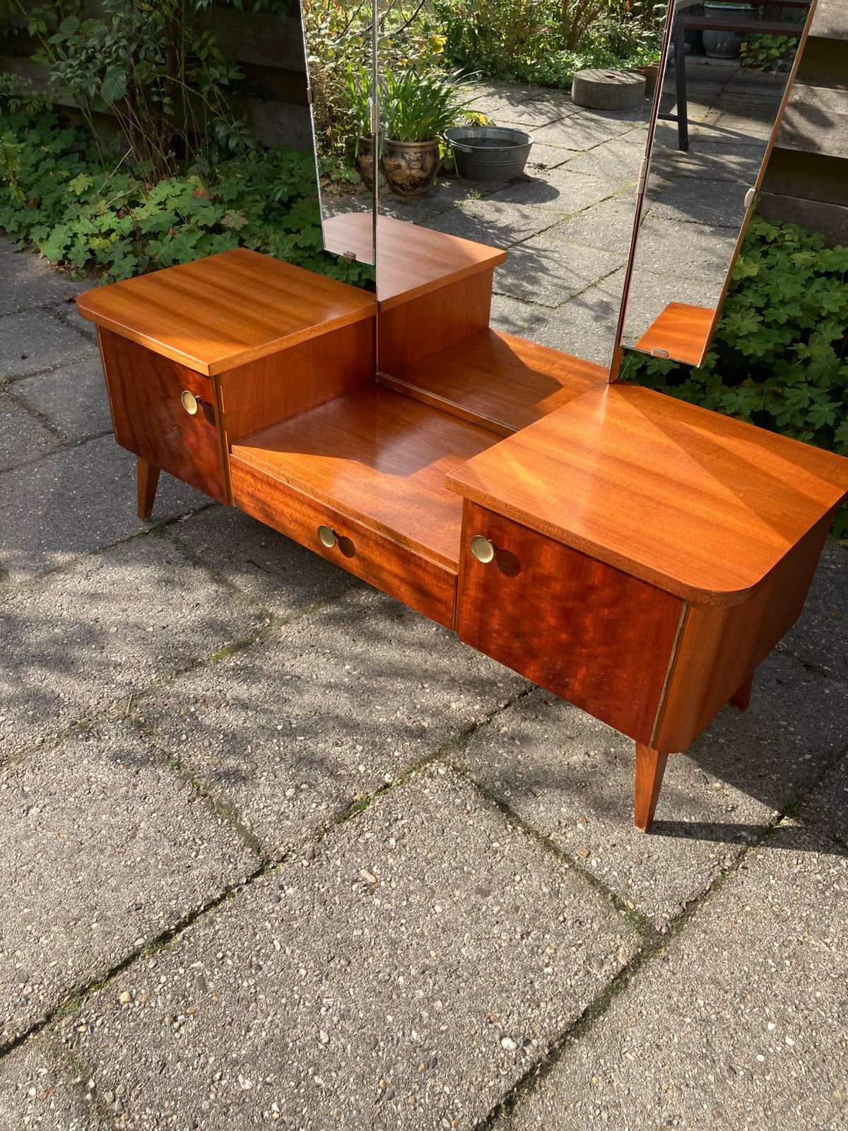 Vintage jaren 60-70 kaptafel met drieluik spiegel, Ophalen