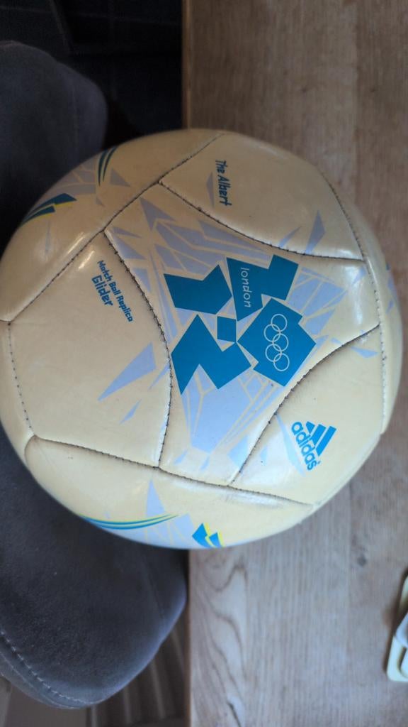 Adidas London 2012 Olympische Spelen Voetbal - Glider, Ophalen, Gebruikt, Bal