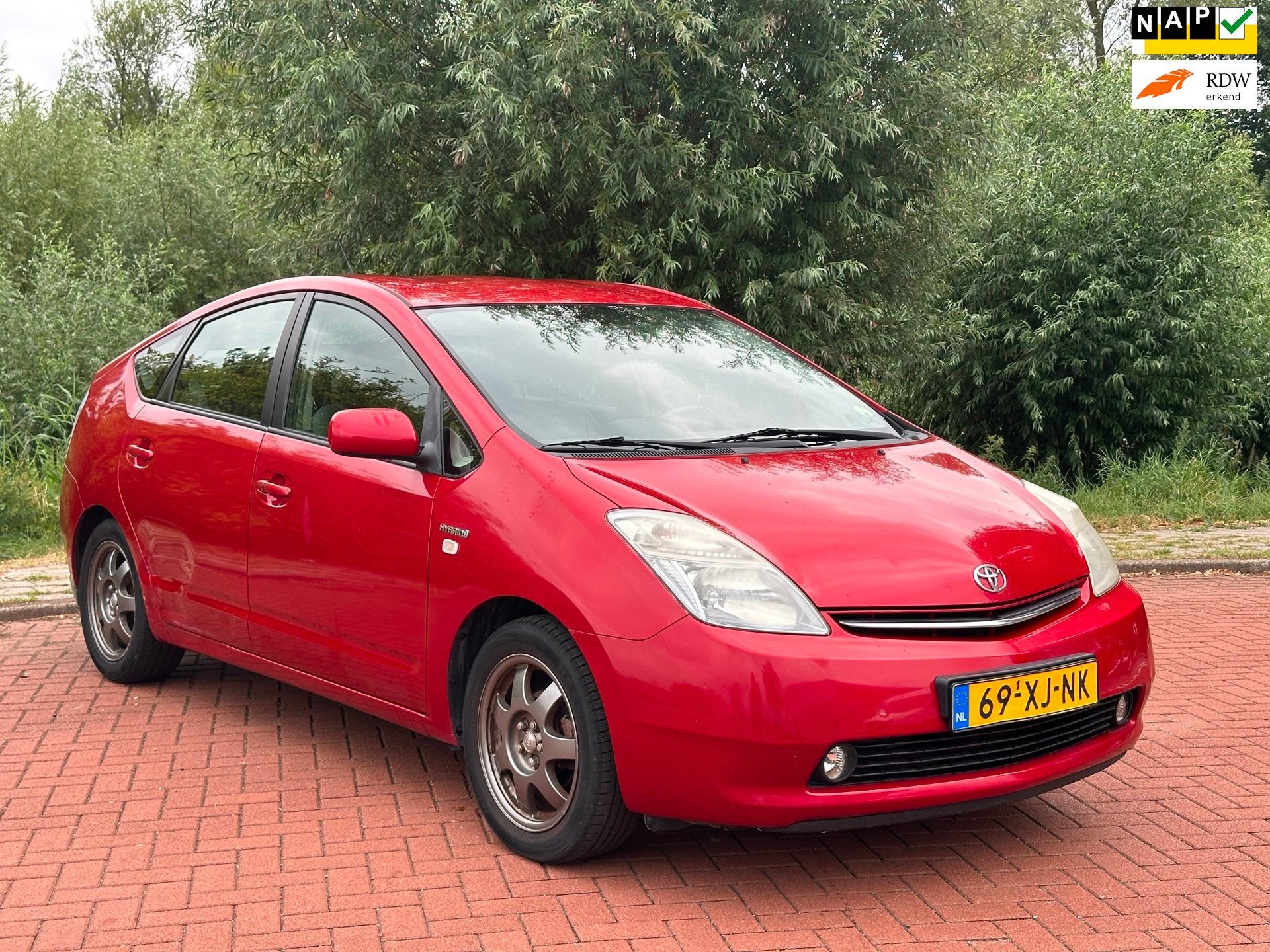 Toyota Prius 1.5 VVT-i Tech Edition, 1497 cc, Gebruikt, 23 km/l, Origineel Nederlands