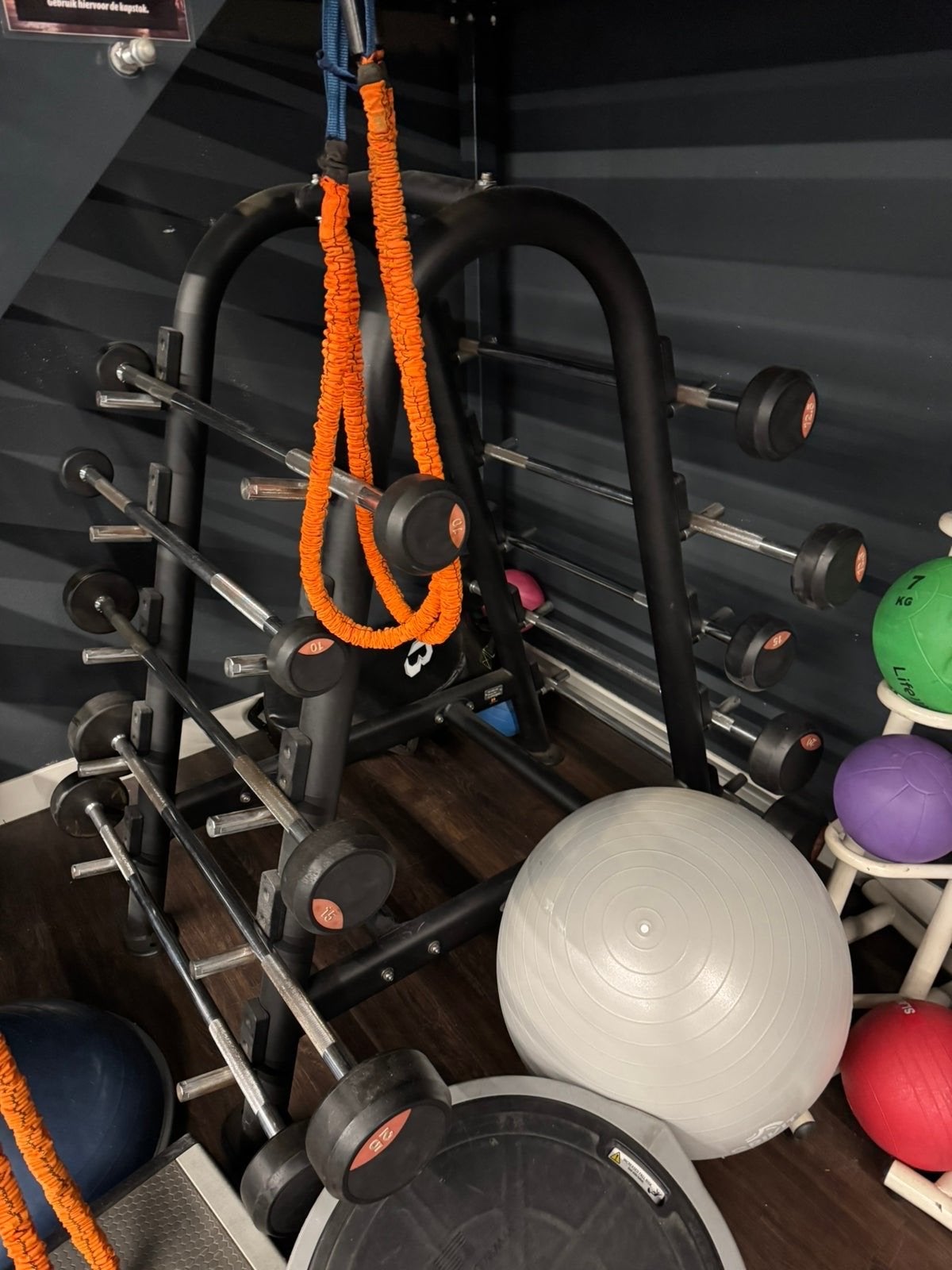 Fitness rek met halters en gewichten, Ophalen, Gebruikt, Armen, Halterset