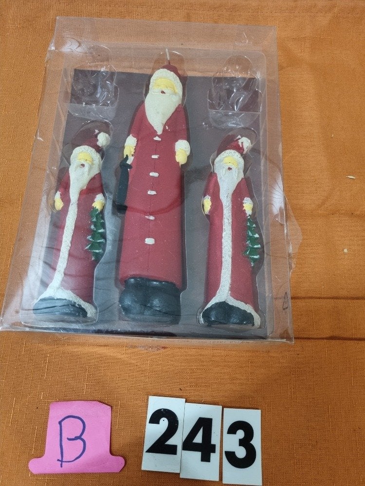 kerstman kaarsen drie stuks nieuw 243b, Diversen, Kerst, Ophalen of Verzenden, 'T Olde Gre-j, Info@toldegrej.nl, Endepoelstraat 20f Didam
