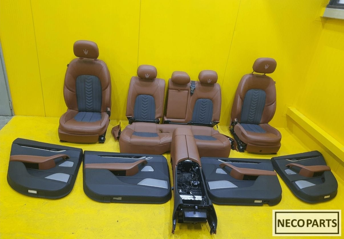 MASERATI LEVANTE INTERIEUR SET STOELEN LEER ALLES LEVERBAAR!, Maserati, Gebruikt, -, -