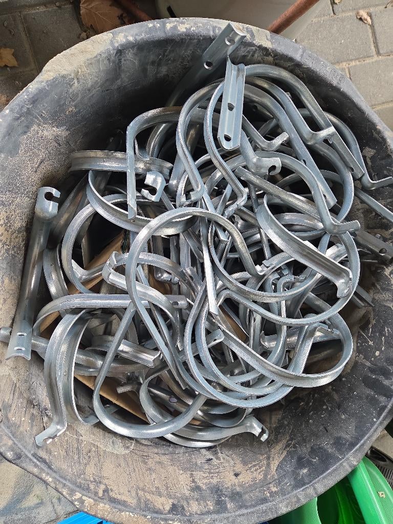 Gootbeugels voor zinken goot, Doe-het-zelf en Verbouw, Buizen en Afvoer, Ophalen, Nieuw, Zink, Minder dan 2 meter