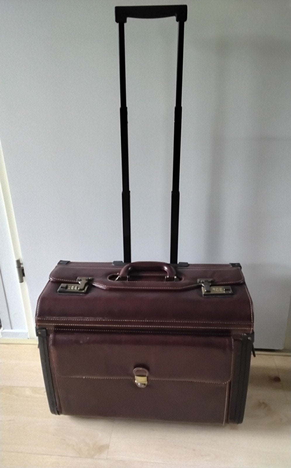 Lederen pilotenkoffer Trapper met wieltjes en trekstang, Ophalen, 30 cm of meer, Gebruikt, Bruin