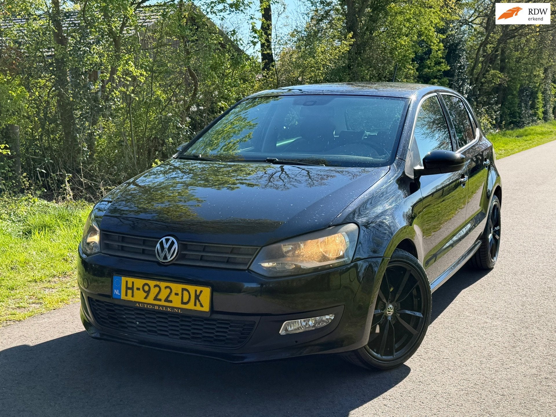 Volkswagen Polo 1.2-12V Trendline | Sportvelgen + Cruise + C, Auto's, Volkswagen, Voorwielaandrijving, Euro 5, Zwart, 1198 cc