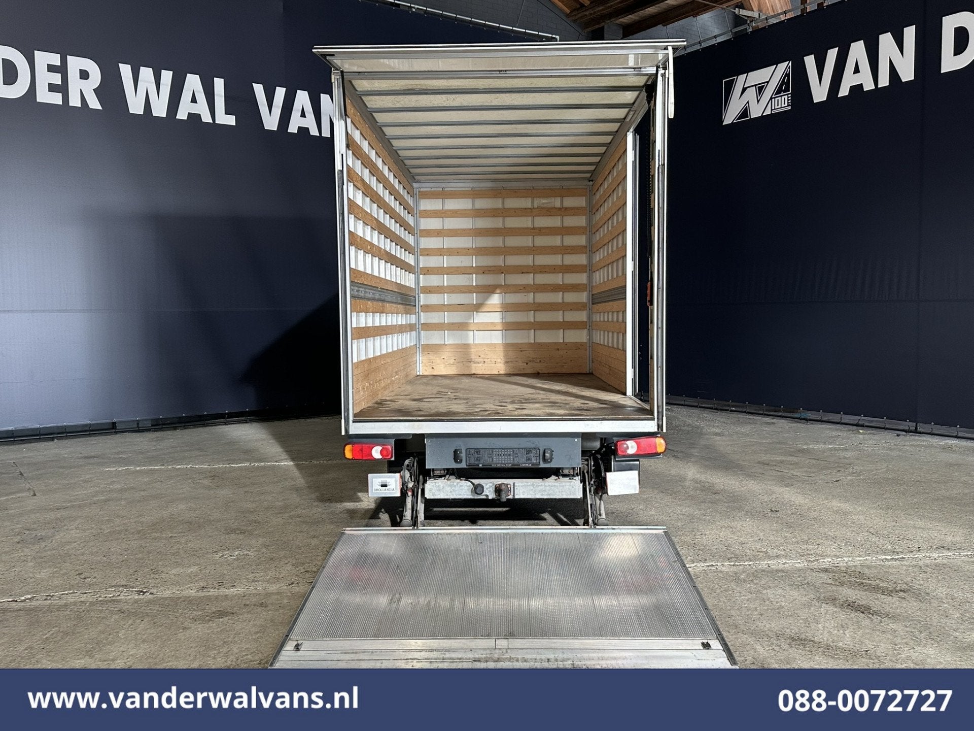 Renault Master 2.3 dCi 164pk Bakwagen 232cm Hoog Laadklep Zi, Dealer onderhouden, Gebruikt, Euro 6, 4 cilinders