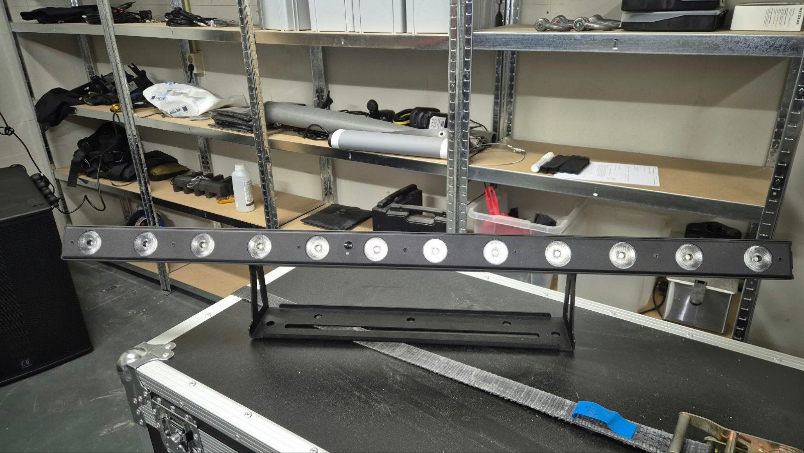 4 x JB Systems Pixbar 12TC + Flightcase (Ex BTW), Ophalen, Zo goed als nieuw, Licht, Geluidgestuurd