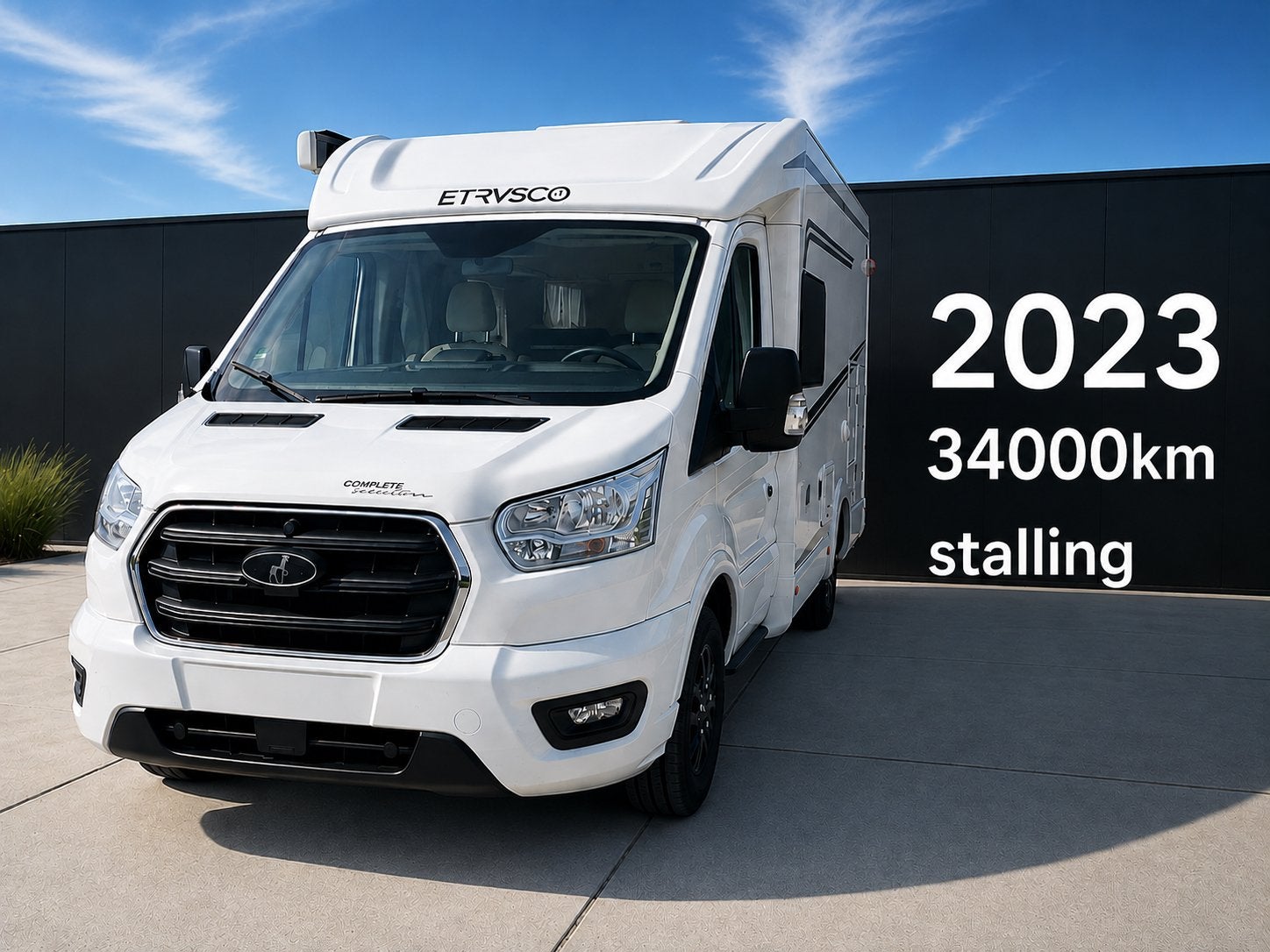 Etrusco V5.9DF Complete Selection 2023 Nieuwstaat 34.000km, Caravans en Kamperen, Campers, Ringverwarming, Luifel, Treinzit, Tot en met 3