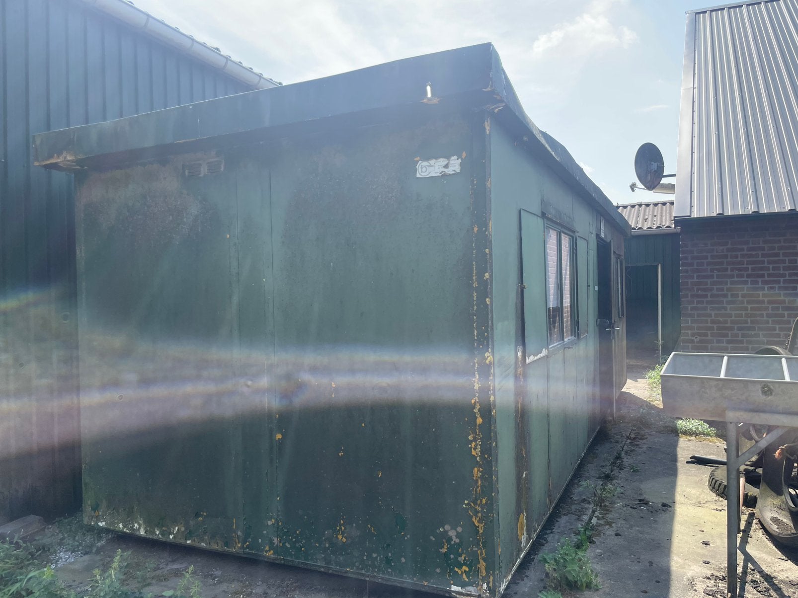 Gratis af te halen container, Tuin en Terras, Tuinhuizen, Ophalen, Gebruikt, 3 ramen of meer, Schuur