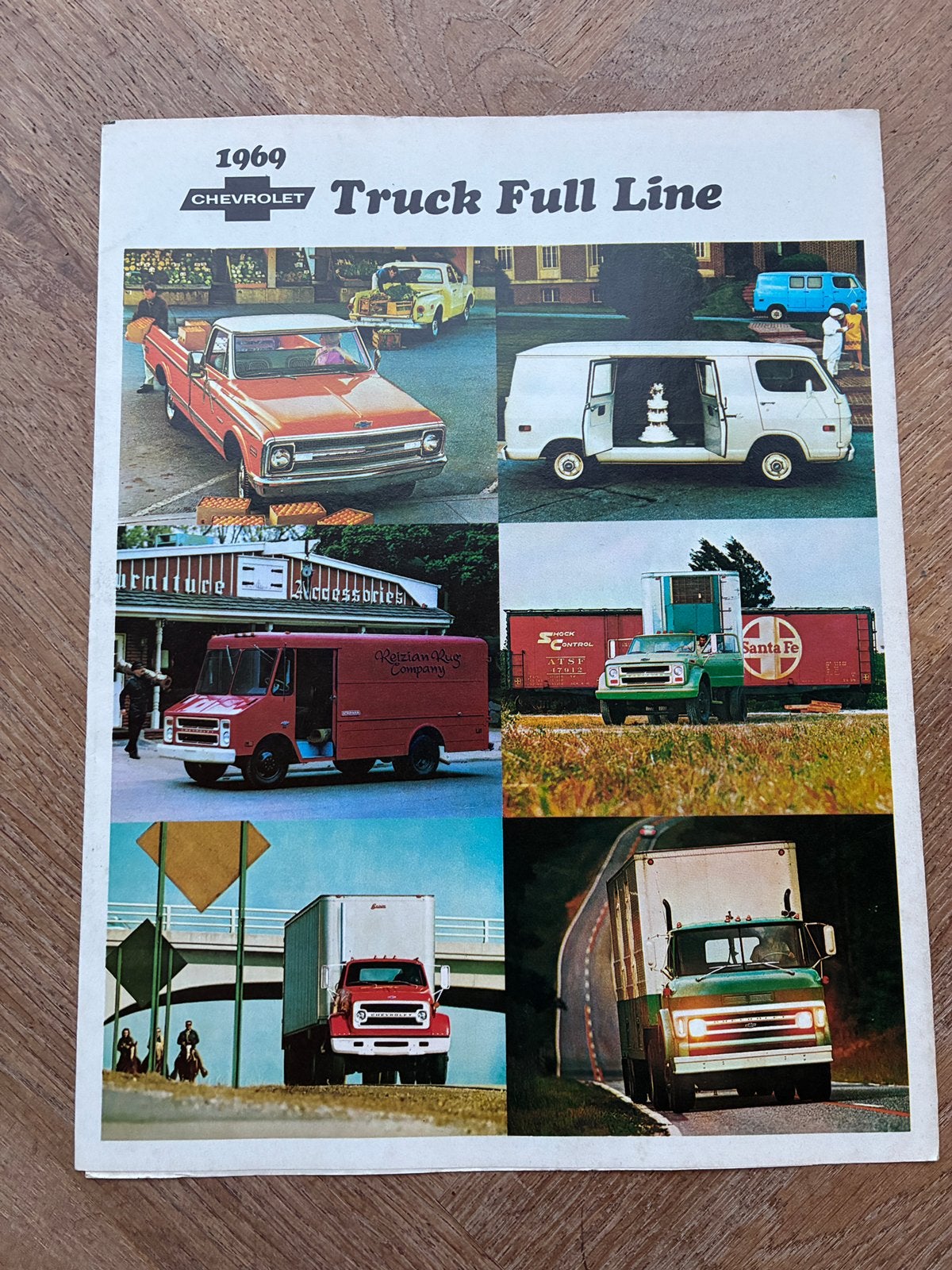 1969 Chevrolet Trucks brochure, Verzenden, Zo goed als nieuw, Chevrolet
