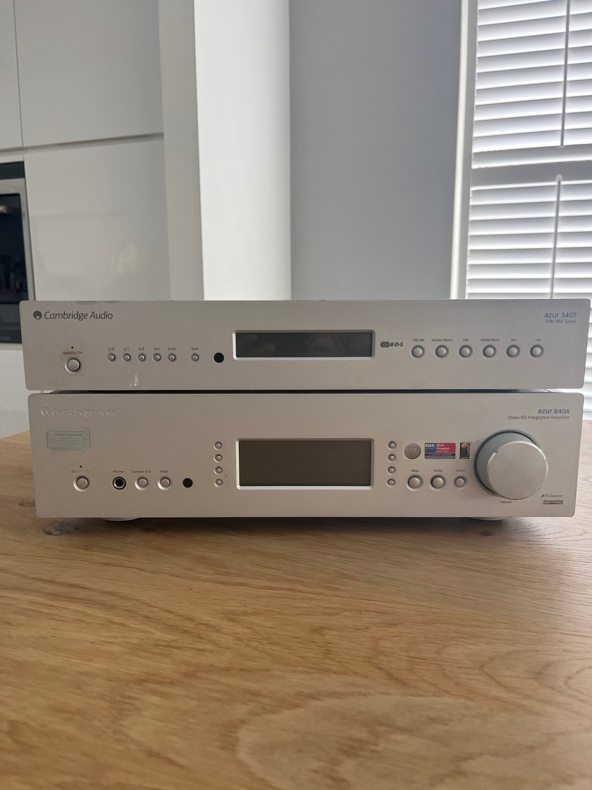 Cambridge Tuner en Azur 840A Versterker, Tuner of Radio, Losse componenten, Zo goed als nieuw, Ophalen