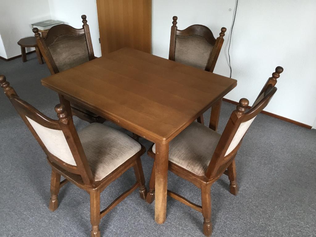 Eettafel met of zonder vier stoelen, Ophalen, Gebruikt, 4 tot 6 stoelen