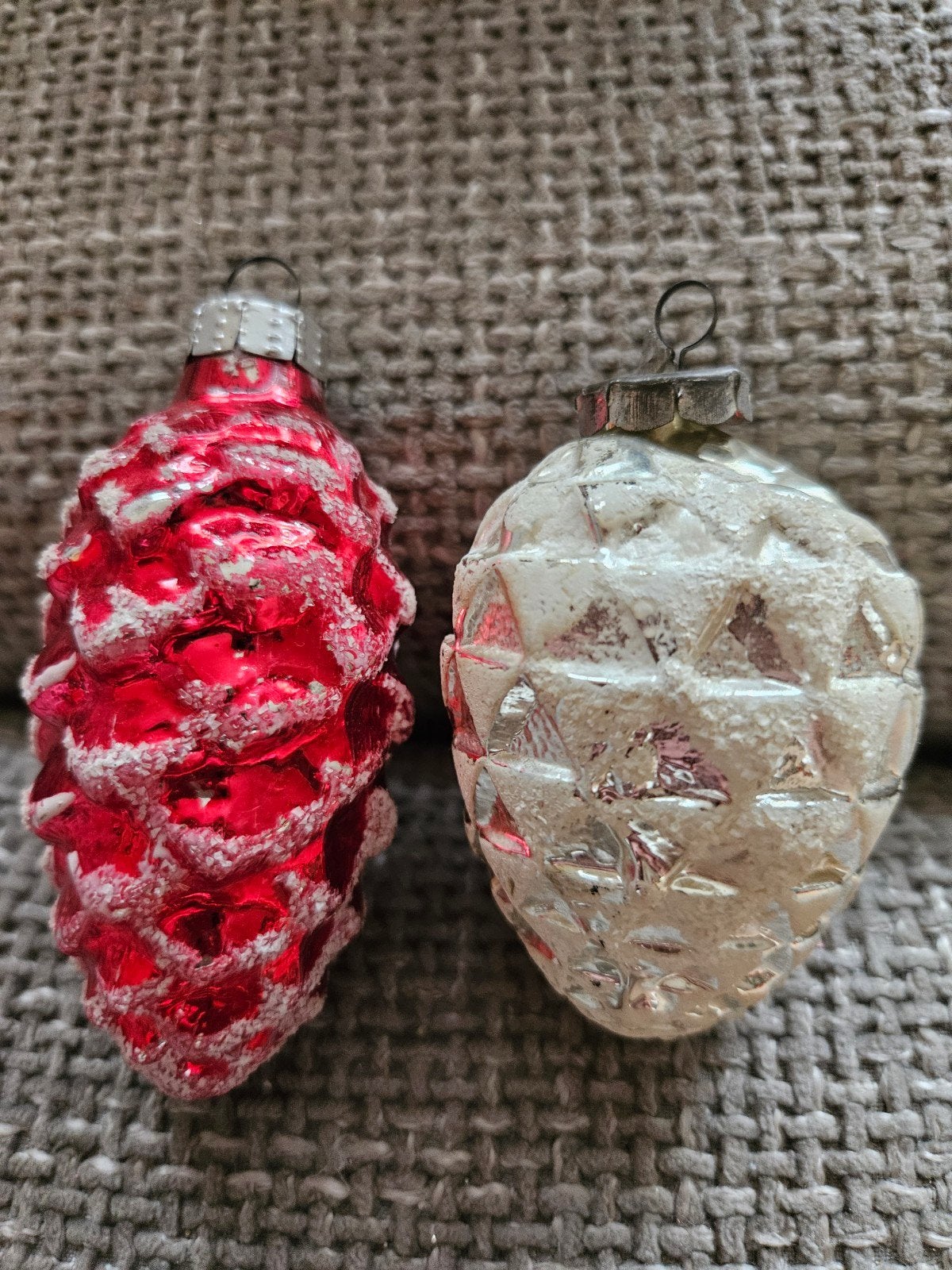 oude kerstballen dennenappels, Ophalen of Verzenden