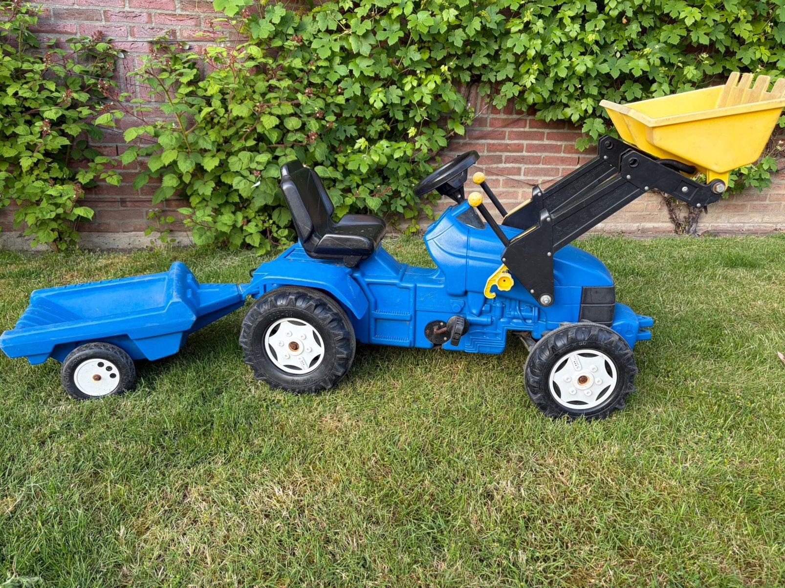 Tractor met aanhangwagen, Ophalen, Gebruikt