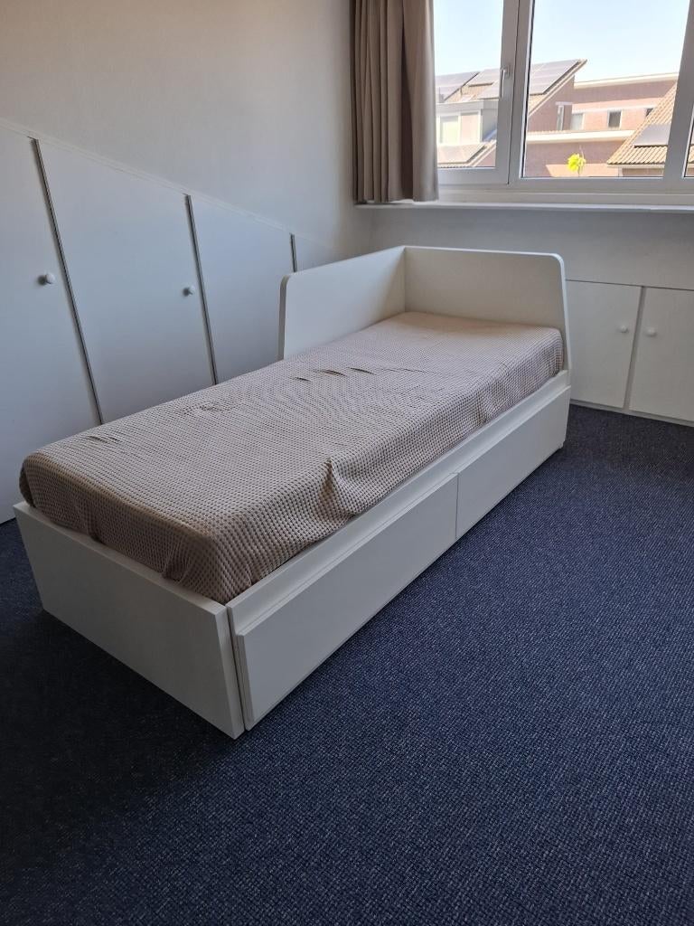 IKEA FLEKKE Bedbank met 2 lades, wit, 80x200 cm, Ophalen, Wit, Tweepersoons, Zo goed als nieuw