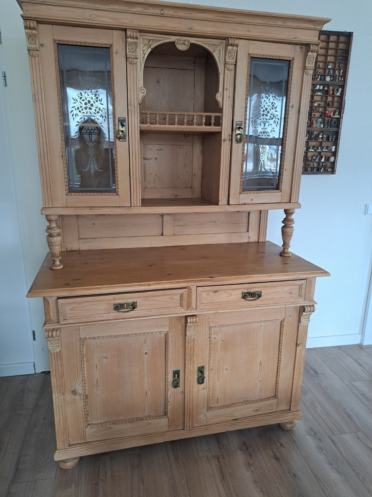 Grenen servieskast, Huis en Inrichting, Kasten | Buffetkasten, Ophalen, Gebruikt, 25 tot 50 cm, 200 cm of meer