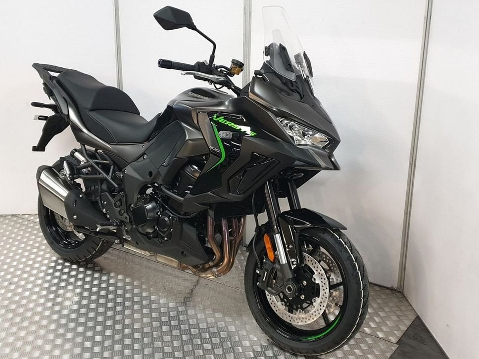 KAWASAKI VERSYS 1100 (bj 2025), 1099 cc, 4 cilinders, Bedrijf, Onbekend
