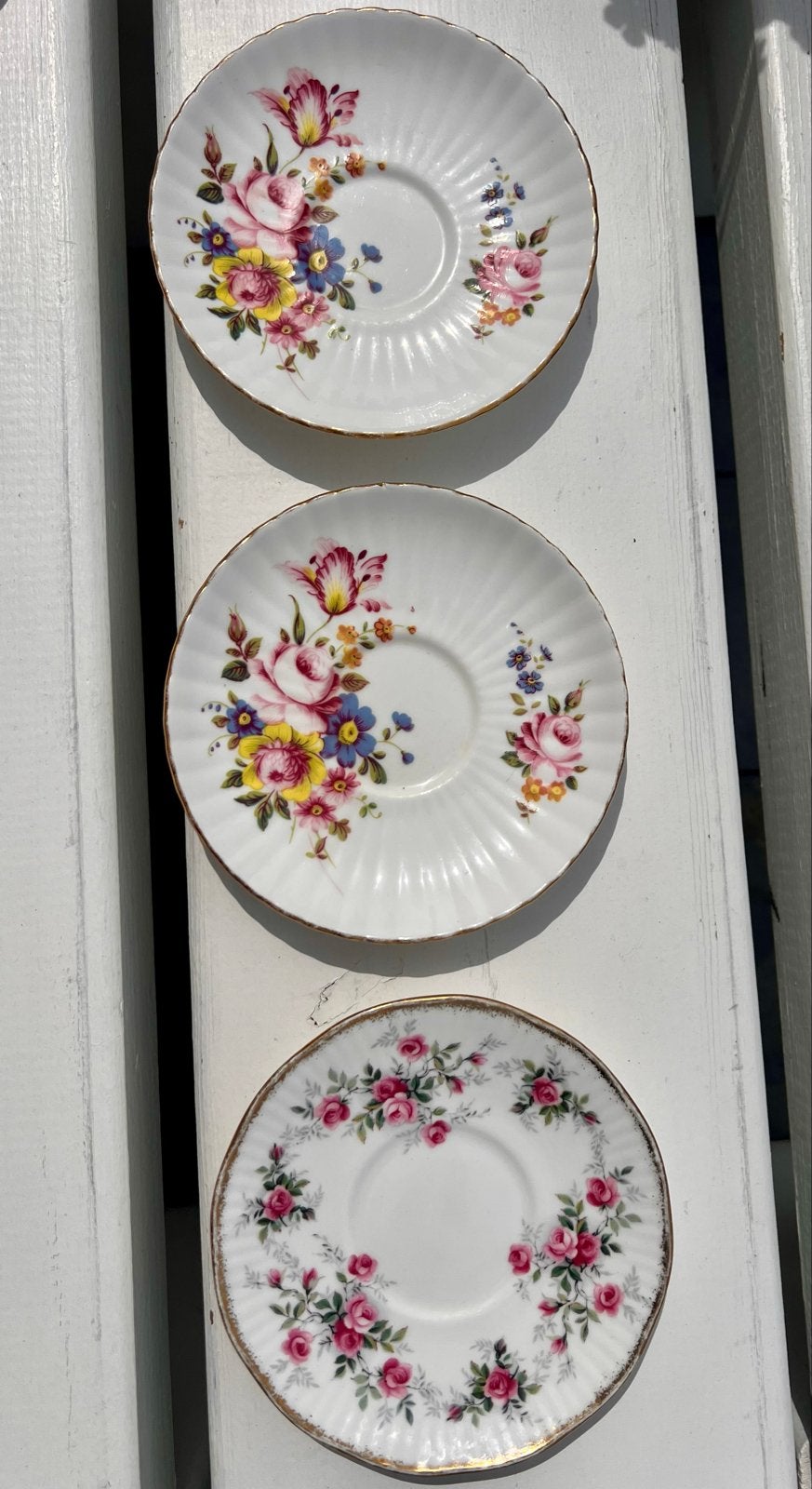 3 Vintage Schotels: Royal Windsor & Elizabethan Porselein, Ophalen