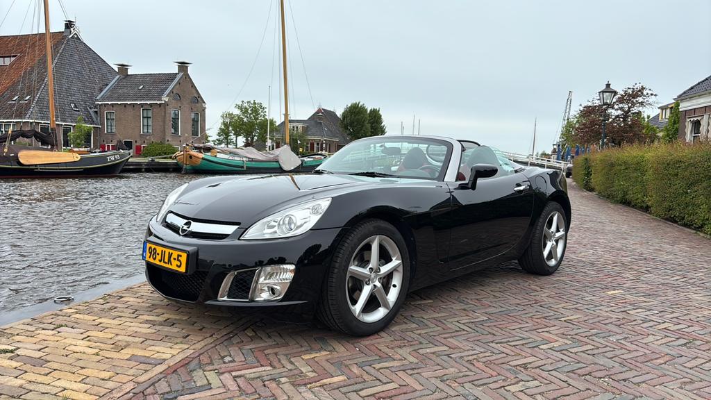 Opel GT 2.0 Turbo 2009  Nieuw st  Inruil mogelijk  66027  km, Auto's, 1998 cc, Achterwielaandrijving, 264 pk, 4 cilinders