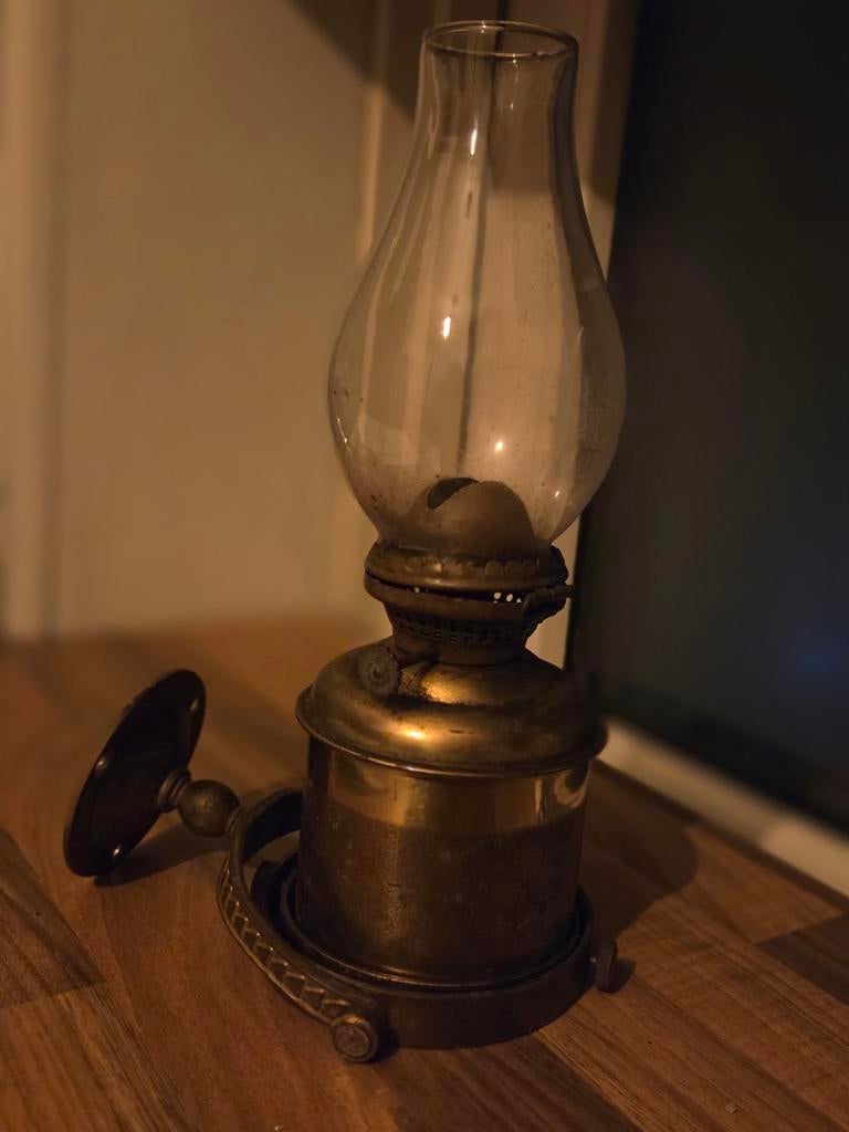 Antieke Messing Hutslingerlamp / Scheepsolielamp, Antiek en Kunst, Antiek | Lampen, Ophalen of Verzenden