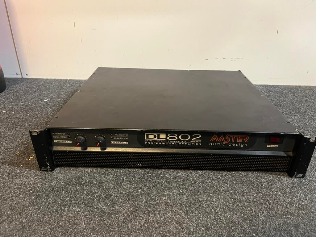 (Defect) Master Audio DL802 Versterker, Muziek en Instrumenten, Versterkers | Keyboard, Monitor en PA, Gebruikt, 500 tot 1000 watt
