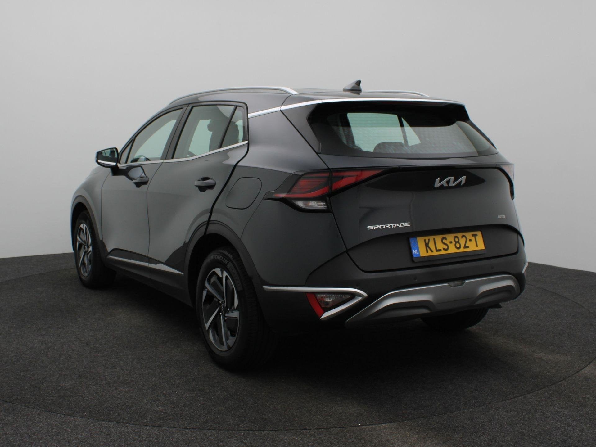 Kia Sportage 1.6 T-GDi Hybrid DynamicLine | Navigatie | Clim, 12 maanden, Stof, Gebruikt, Euro 6