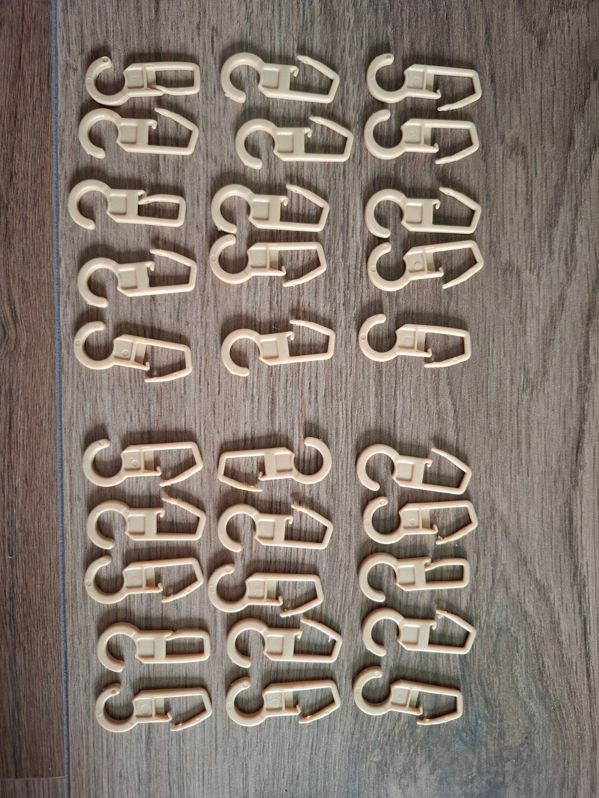 Gordijnhaakjes 30 stuks, Met haken, Beige, Nieuw, Ophalen of Verzenden