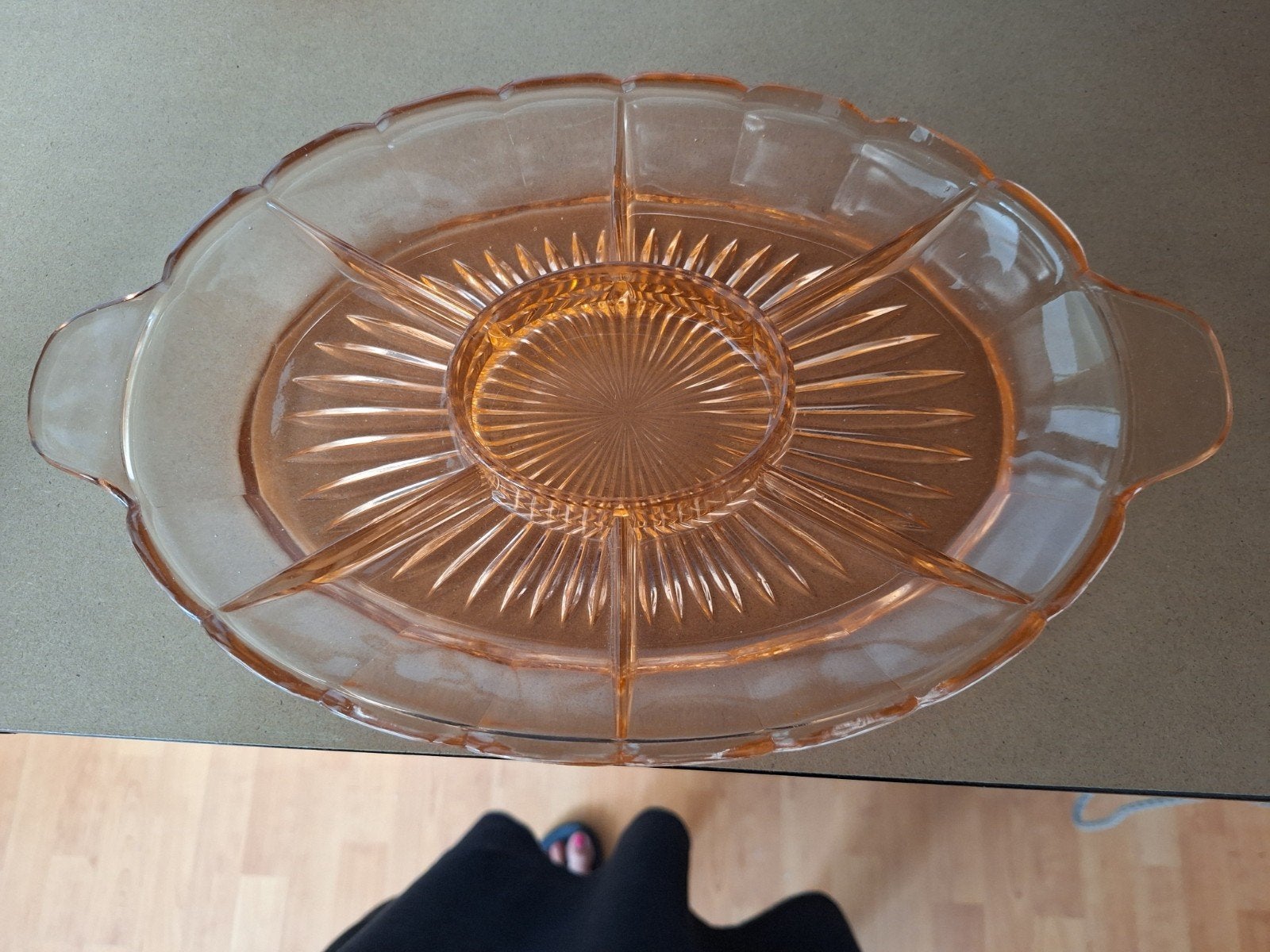 Hapjes schaaltje art deco, Ophalen