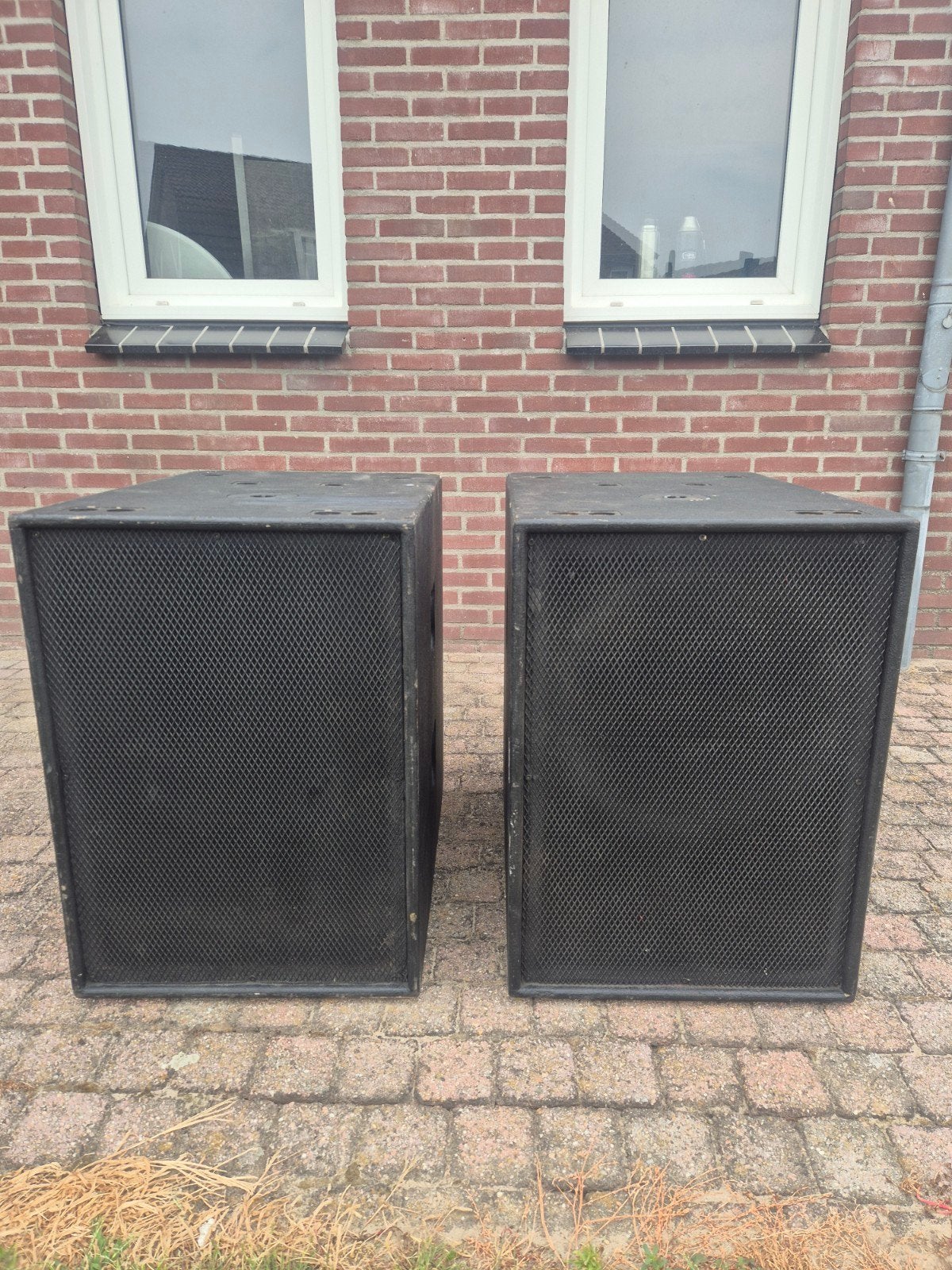 2x DAP Pro Sound Mate 3 actieve 15" subwoofers, Gebruikt, Subwoofer, Ophalen, 150 watt of meer