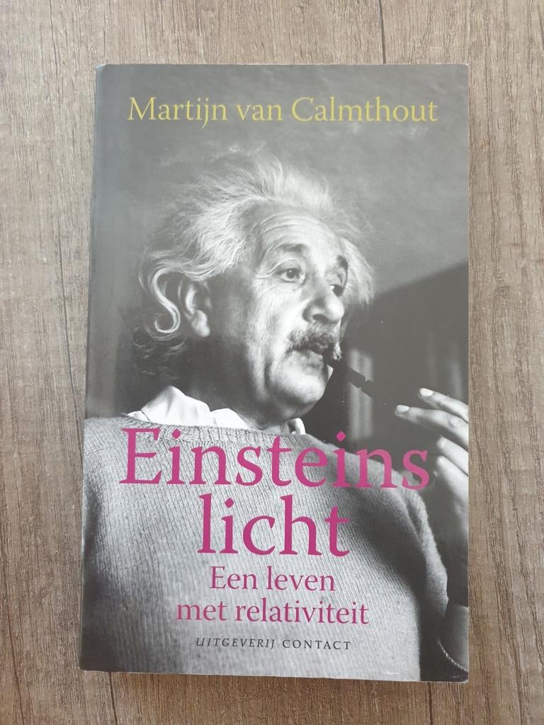 Einsteins Licht Een leven met relativiteit - Martijn van Ca, Ophalen of Verzenden, Gelezen