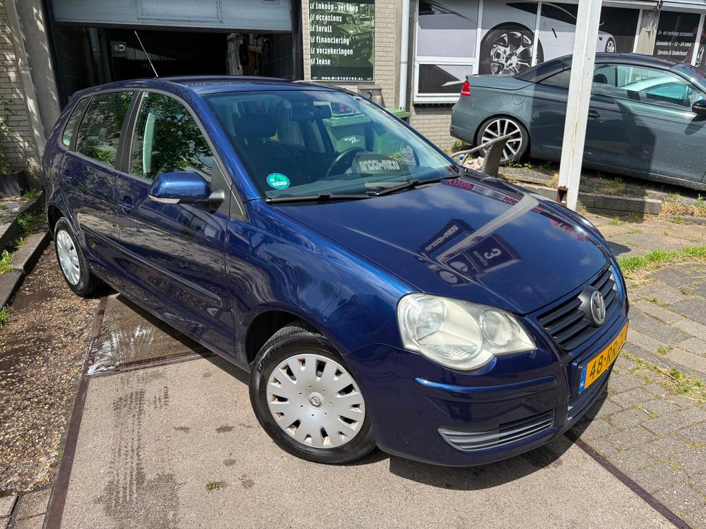 Volkswagen Polo 1.4-16V Turijn Apk/Airco/Boekjes/2.Sleutels, Auto's, Voorwielaandrijving, 15 km/l, Blauw, Origineel Nederlands