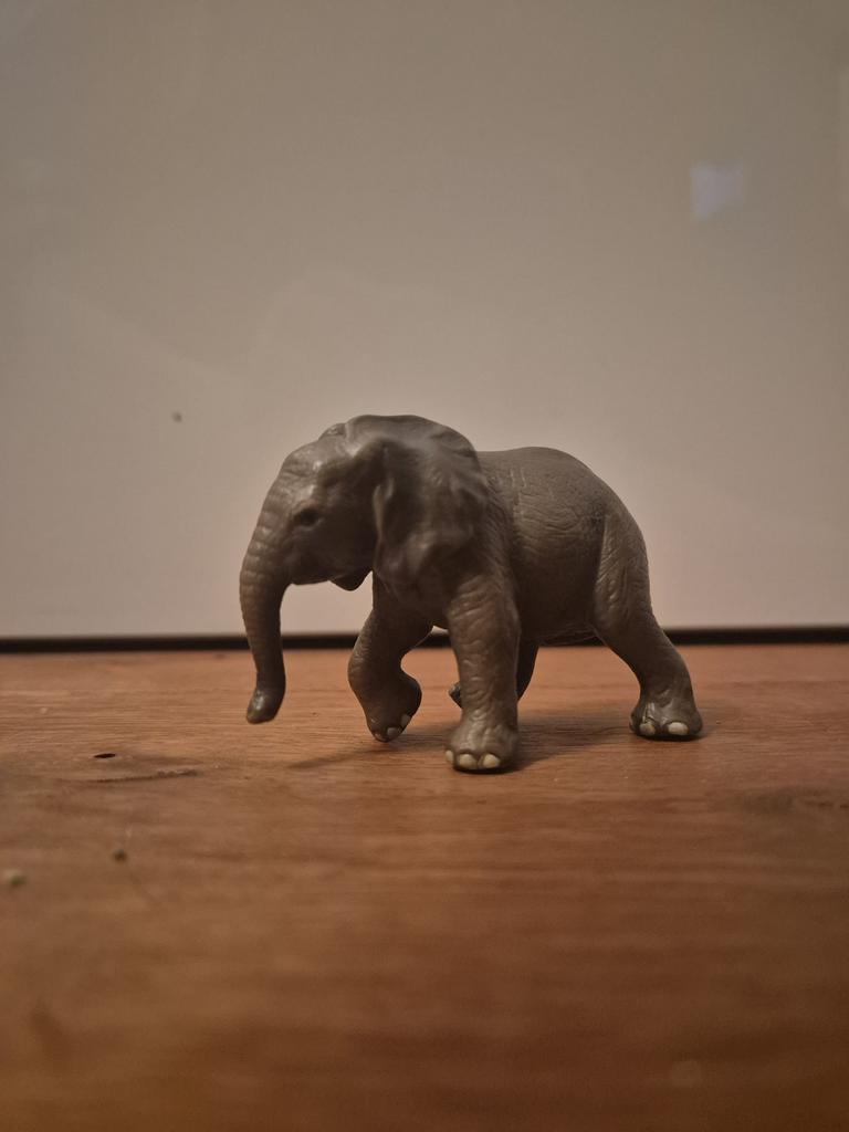 Schleich olifant, Ophalen of Verzenden, Zo goed als nieuw, Wild dier, Beeldje of Figuurtje