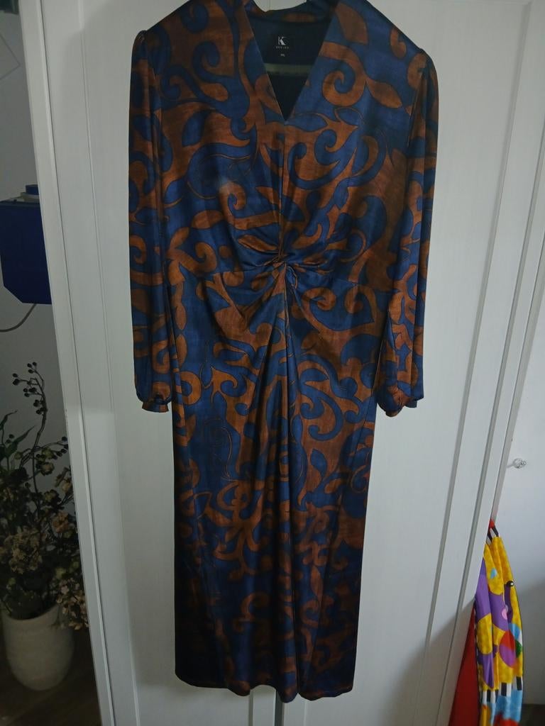 Mooie jurk van het merk k- desing, Ophalen of Verzenden, Zo goed als nieuw, Maat 46/48 (XL) of groter, Blauw