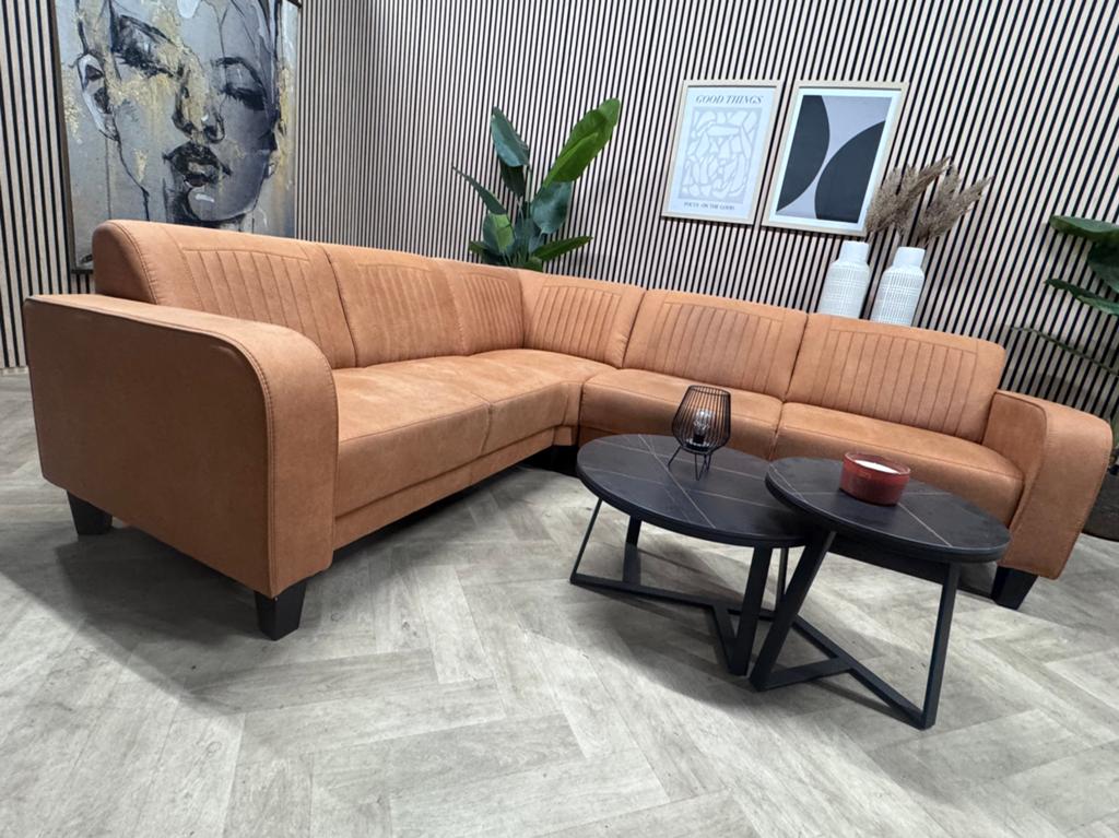 ZGAN Hoekbank Mills Microleer - Cognac - 255 x 228, Hoekbank cognac mills microleer bruin modern industrieel, -, -, Hoekbank
