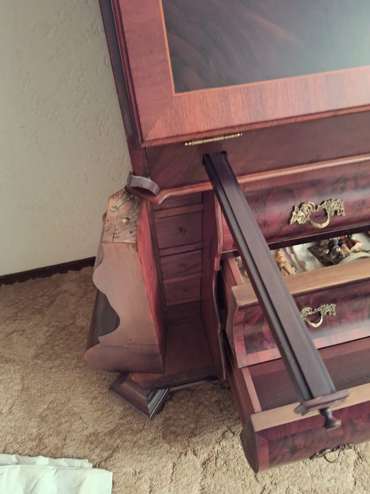 Secretaire bureaukast/schrijfkast barok style, Ophalen