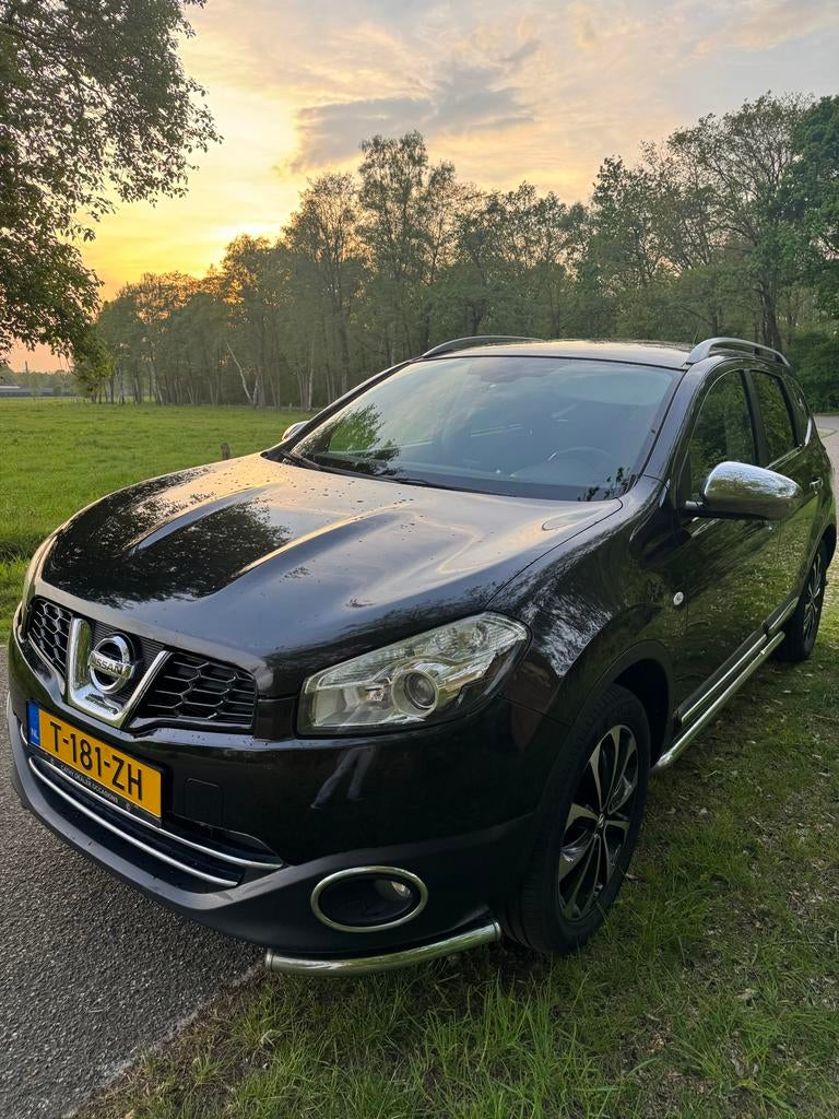 Nissan Qashqai+2 2.0 4WD 2011 Zwart, 4 cilinders, 7 stoelen, Zwart, Handgeschakeld