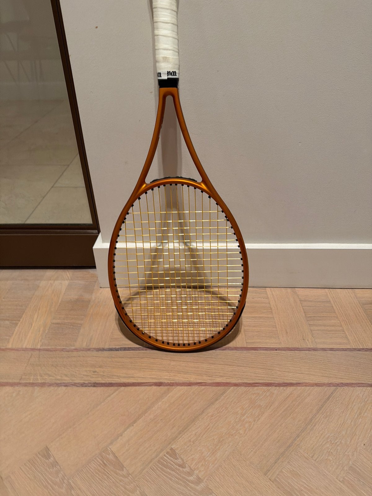 Nieuwe Wilson blade tennisracket met  de racket weegt 305 g, Ophalen of Verzenden, Nieuw, Racket, Wilson