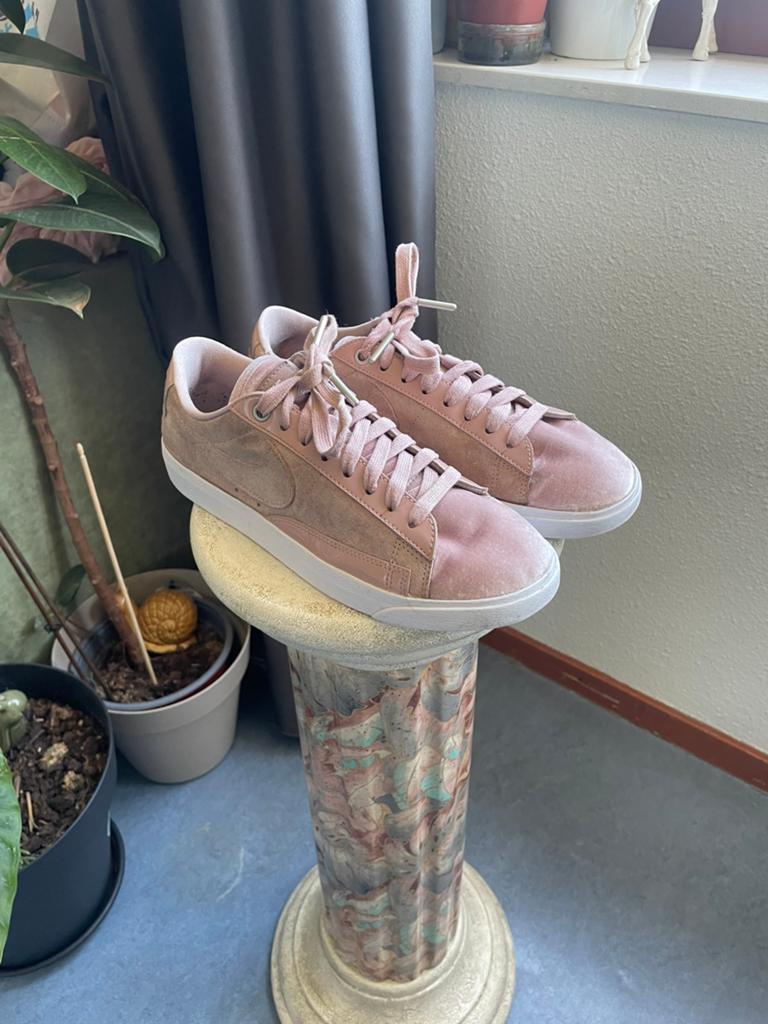 Nike shoenen maat 39, Ophalen, Roze, Sneakers of Gympen, Zo goed als nieuw