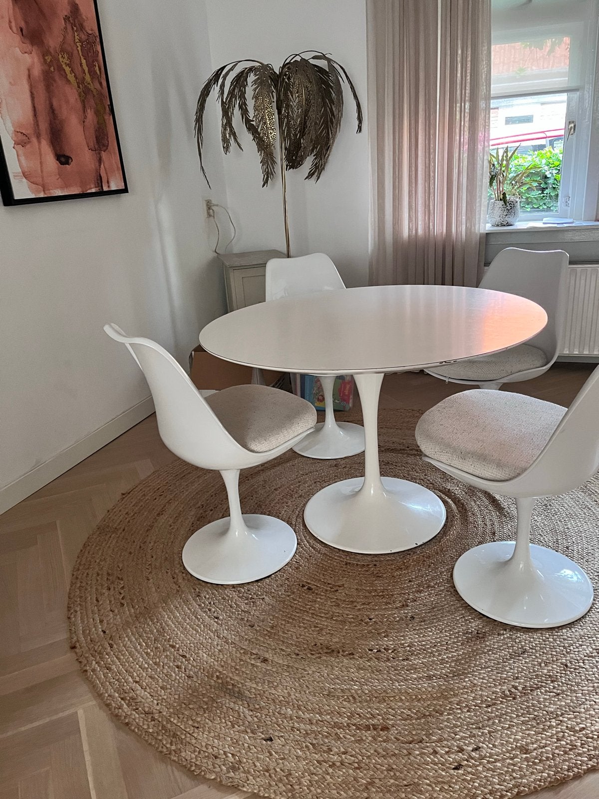 Echte Saarinen Tulip tafel met 4 stoelen - Vintage 1970, Huis en Inrichting, Tafels | Eettafels, Ophalen, Kunststof, Gebruikt