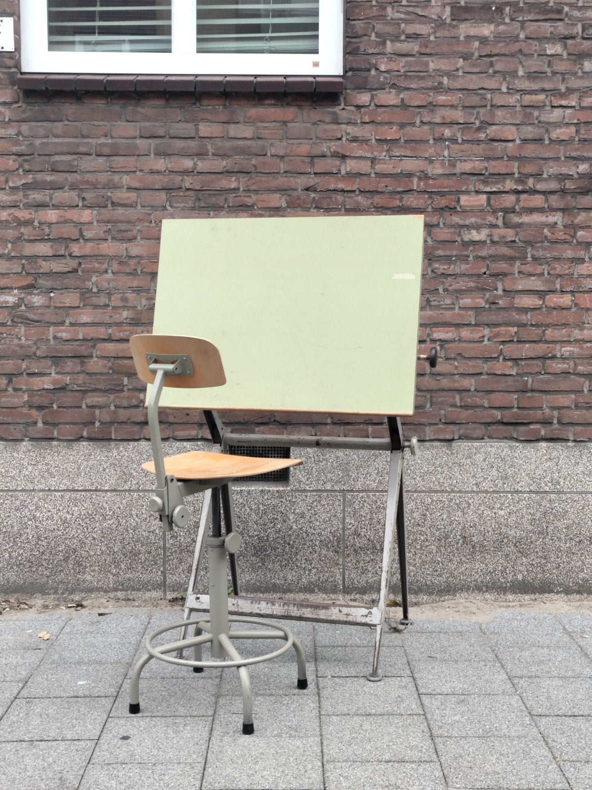 Friso Kramer Tekentafel, Overige typen, Gebruikt, Hout, In hoogte verstelbaar