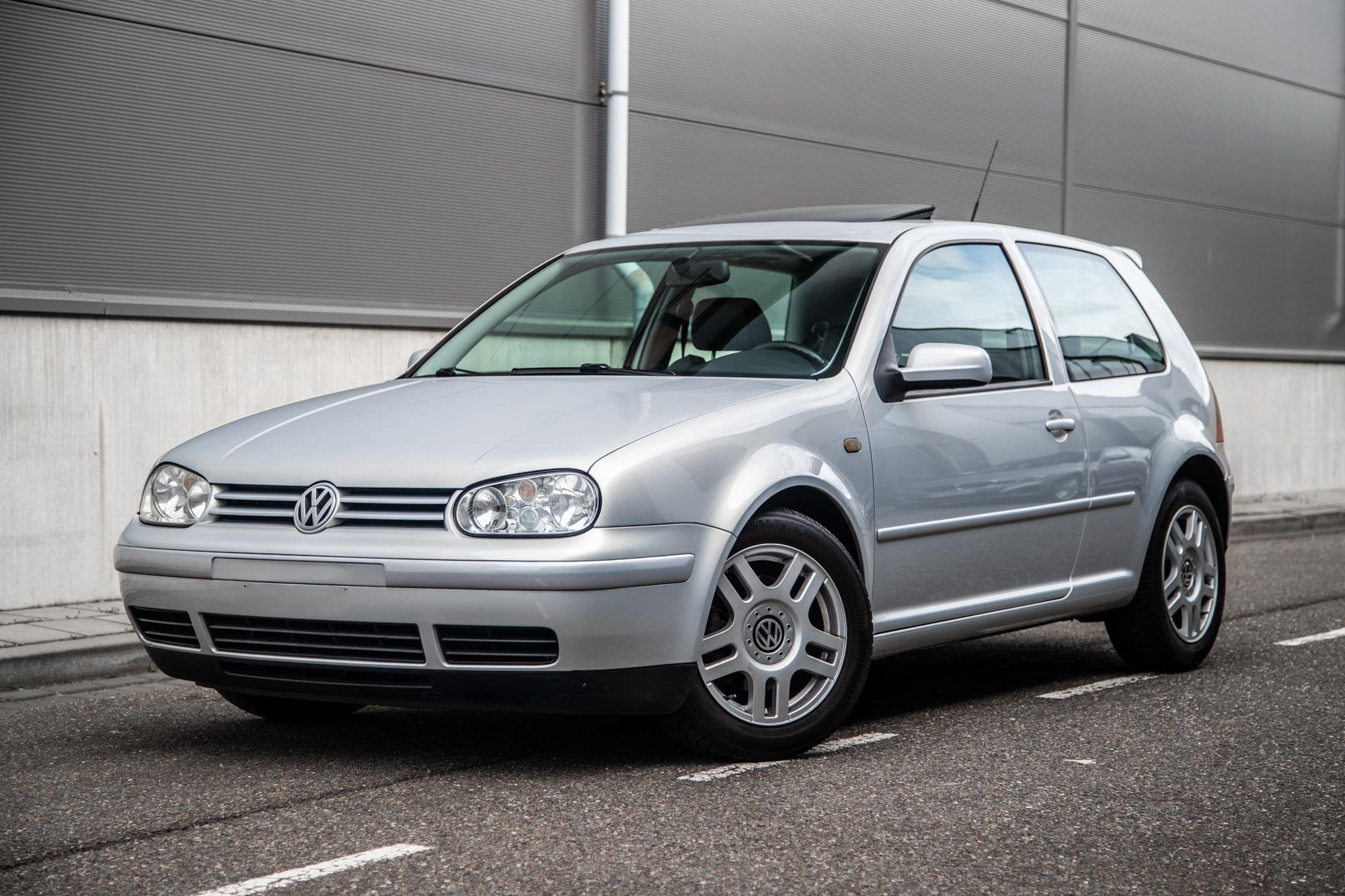 Volkswagen Golf 2.3 V5 Highline | 92.000KM | 1e Lak | Schuif, Gebruikt, Zwart, 150 pk, Leder