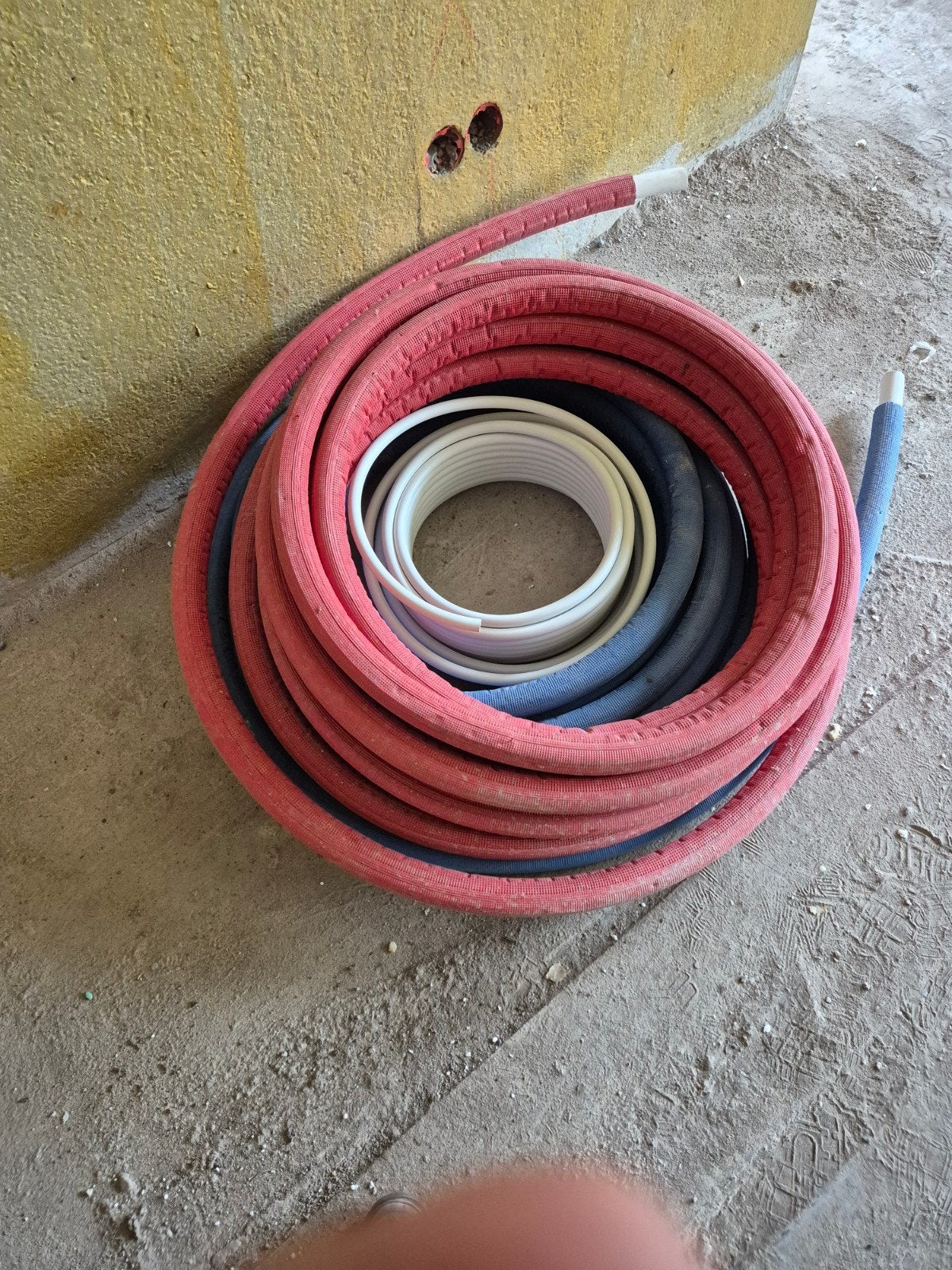 Diverse leidingen en buizen, Doe-het-zelf en Verbouw, Buizen en Afvoer, Overige materialen, Gebruikt, 6 meter of meer, Overige typen