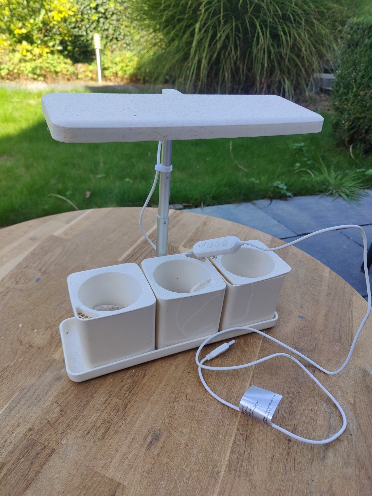Kweekbak met LED-groeilamp - 31,8 x 13,4 x 35 cm, 10W, Tuin en Terras, Ophalen, Gebruikt, Kweekbak