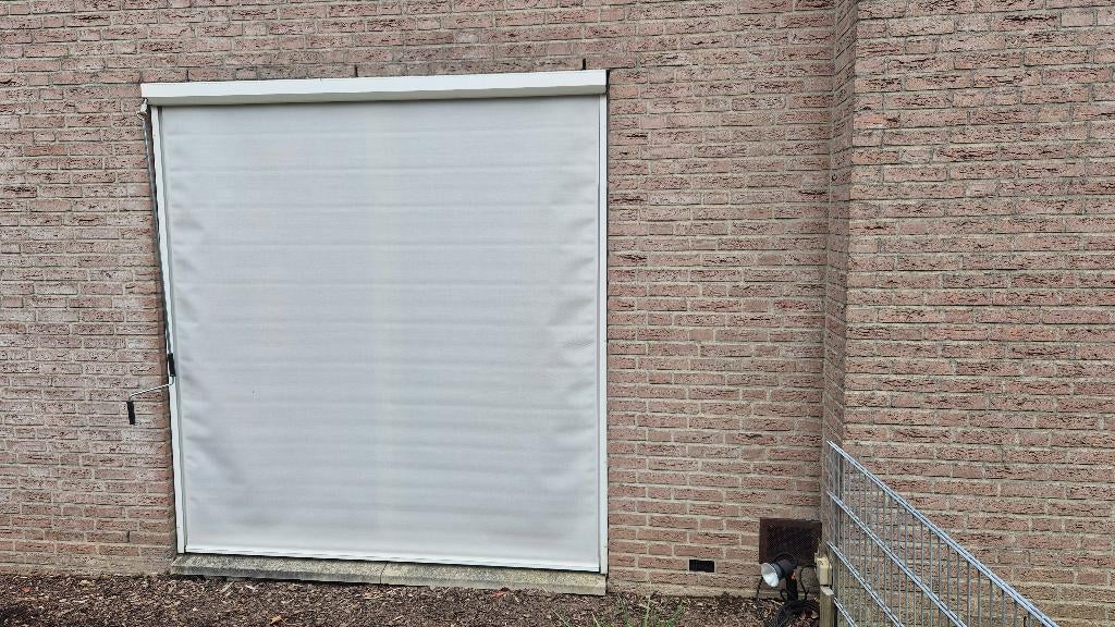 Screen zonwering, Ophalen, Gebruikt