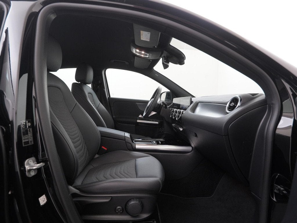 Mercedes-Benz GLA-klasse 250e Business Line Facelift | Wides, Auto's, Mercedes-Benz, 12 maanden, Leder en Stof, Zwart, Bedrijf
